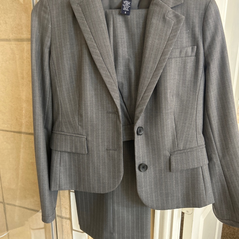 Banana Republic Suit